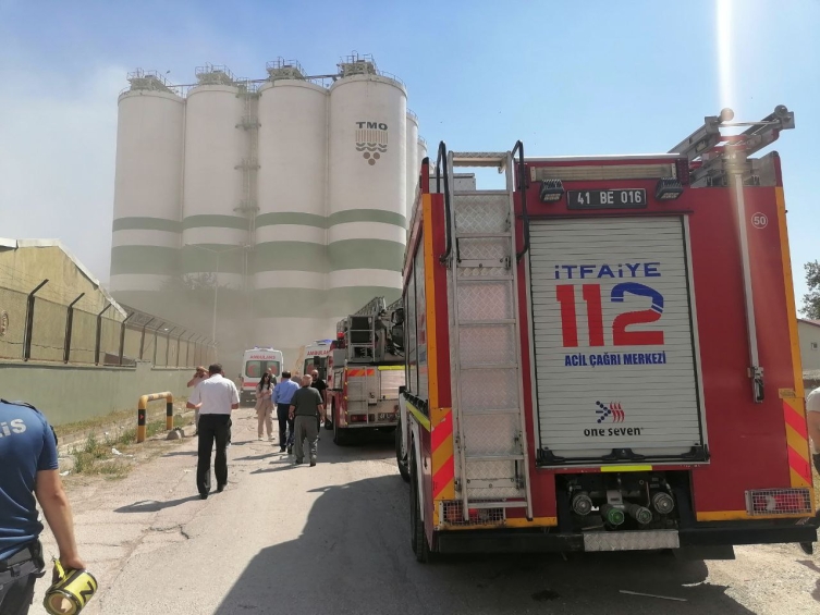 Τουρκία: Έκρηξη σε σιλό σιτηρών σε λιμάνι της Ντερίντζε - Τουλάχιστον 12 τραυματίες