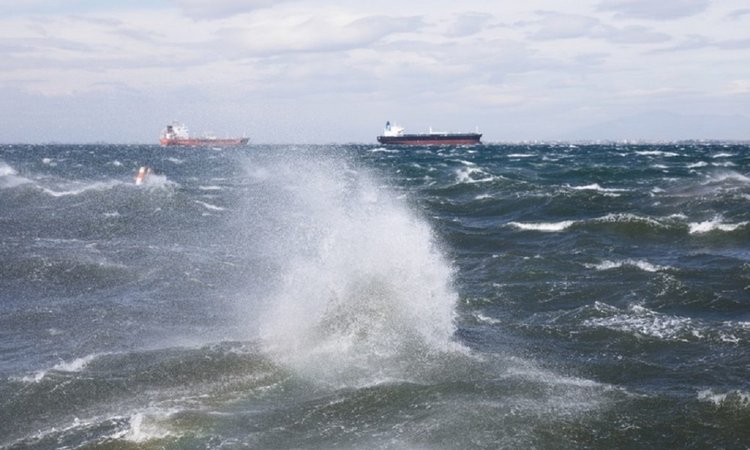 cargo-vessel-raptor-sinks-off-lesvos-13-sailors-missing-1-rescued