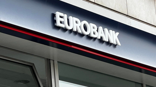 Eurobank: Ξένοι επενδυτές κάλυψαν το 70% της έκδοσης του ομολόγου