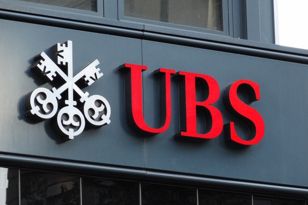 Πρόεδρος UBS: Η αγορά του ιδιωτικού δανεισμού είναι μια φούσκα